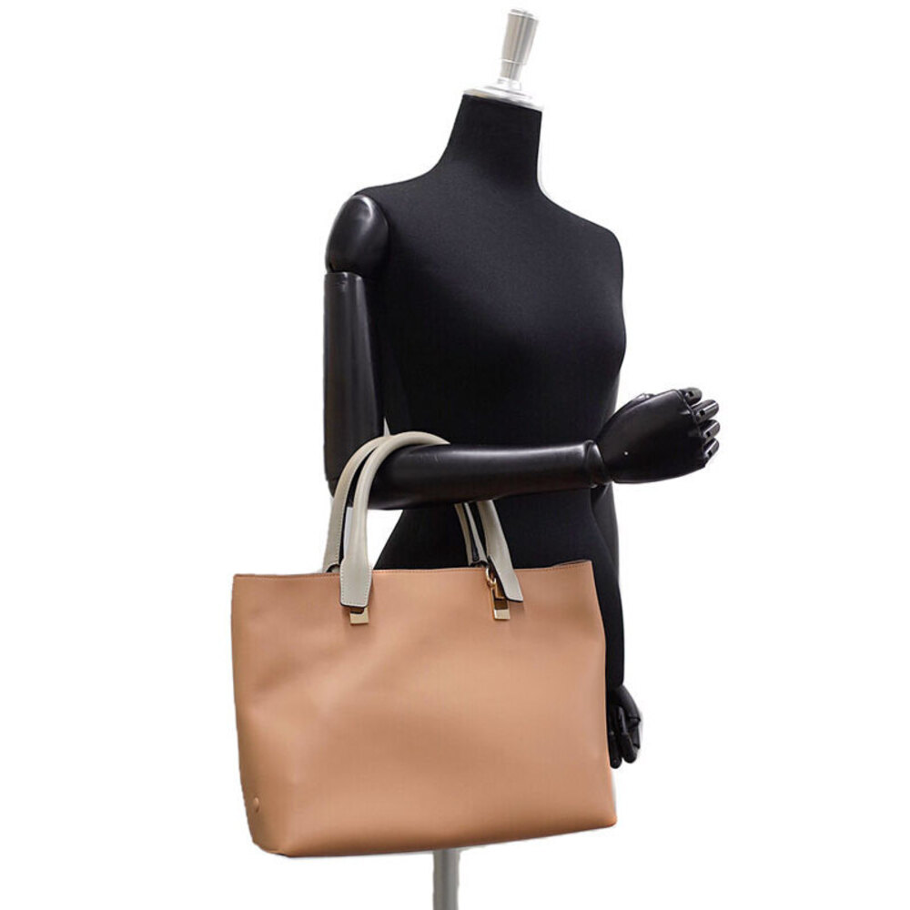Chloe Bailey Handbag - Picture 9 of 9